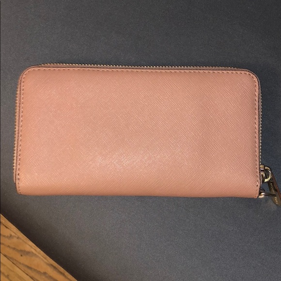Michael Kors wallet - Picture 3 of 3